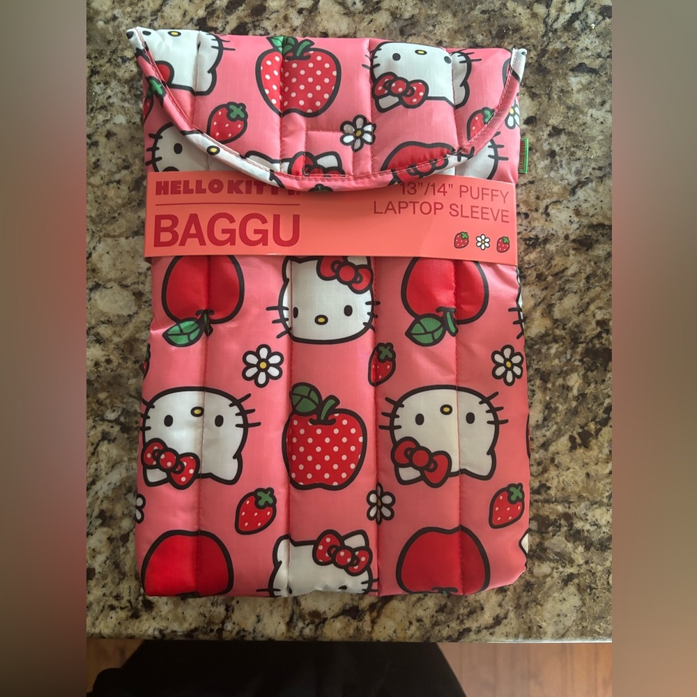Baggu laptop sleeve